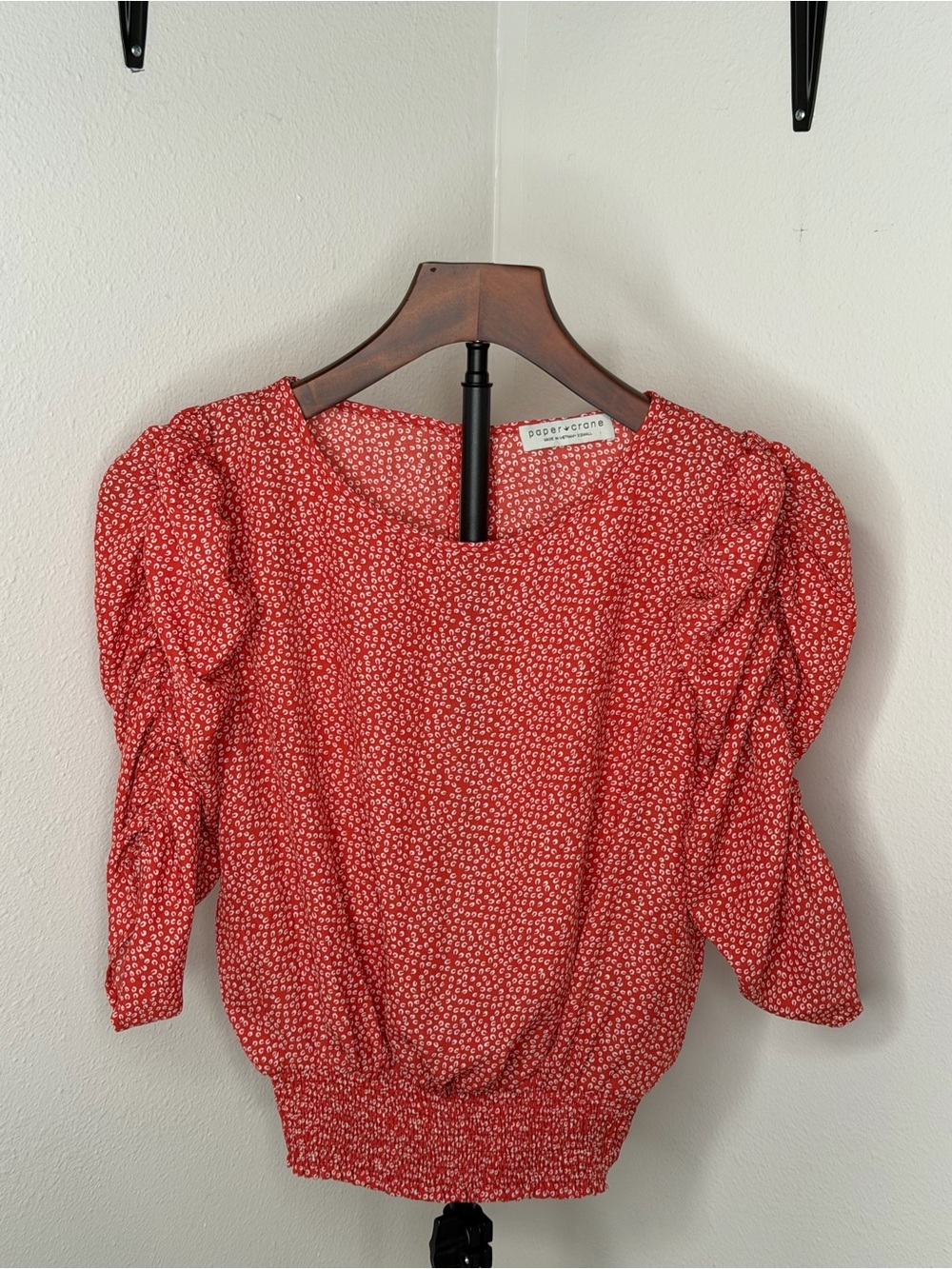 Paper Crane Red Puff-Sleeve Smocked Hem Blouse Size X-Small